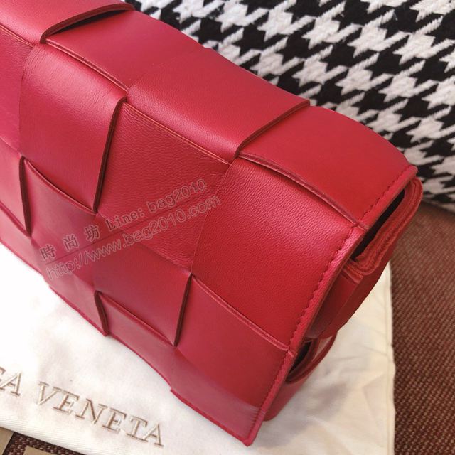 Bottega Veneta女包 寶緹嘉19新款 編織郵差女包 BV肩背包 紅色  gxz1053